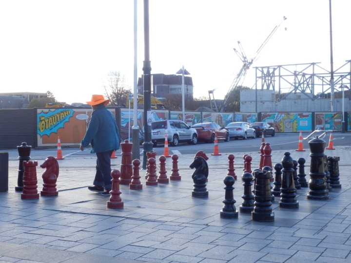 ビッグチェスー女性