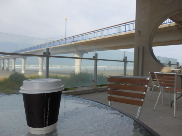 ニューブライトン-カフェテラス