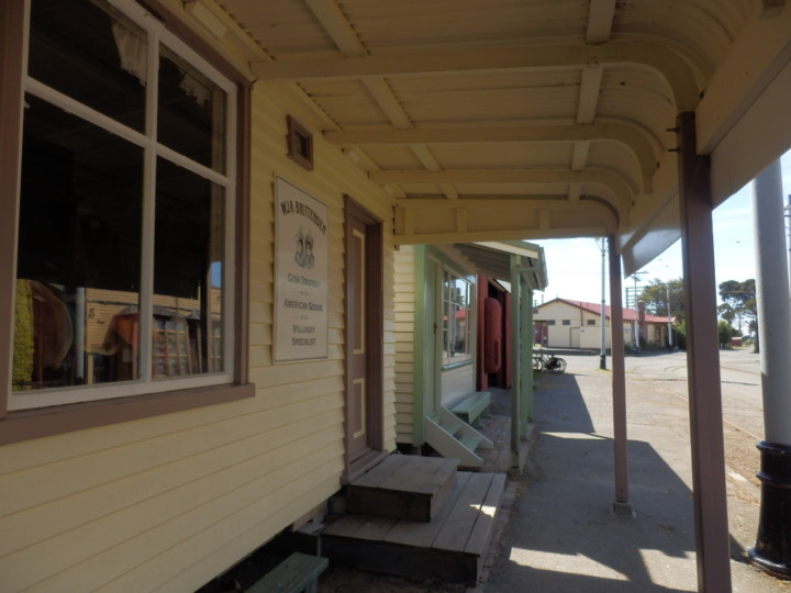 フェリーミード建物