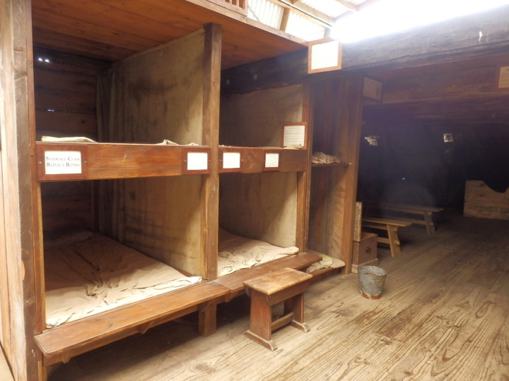 エドウィン・フォックス号-船内