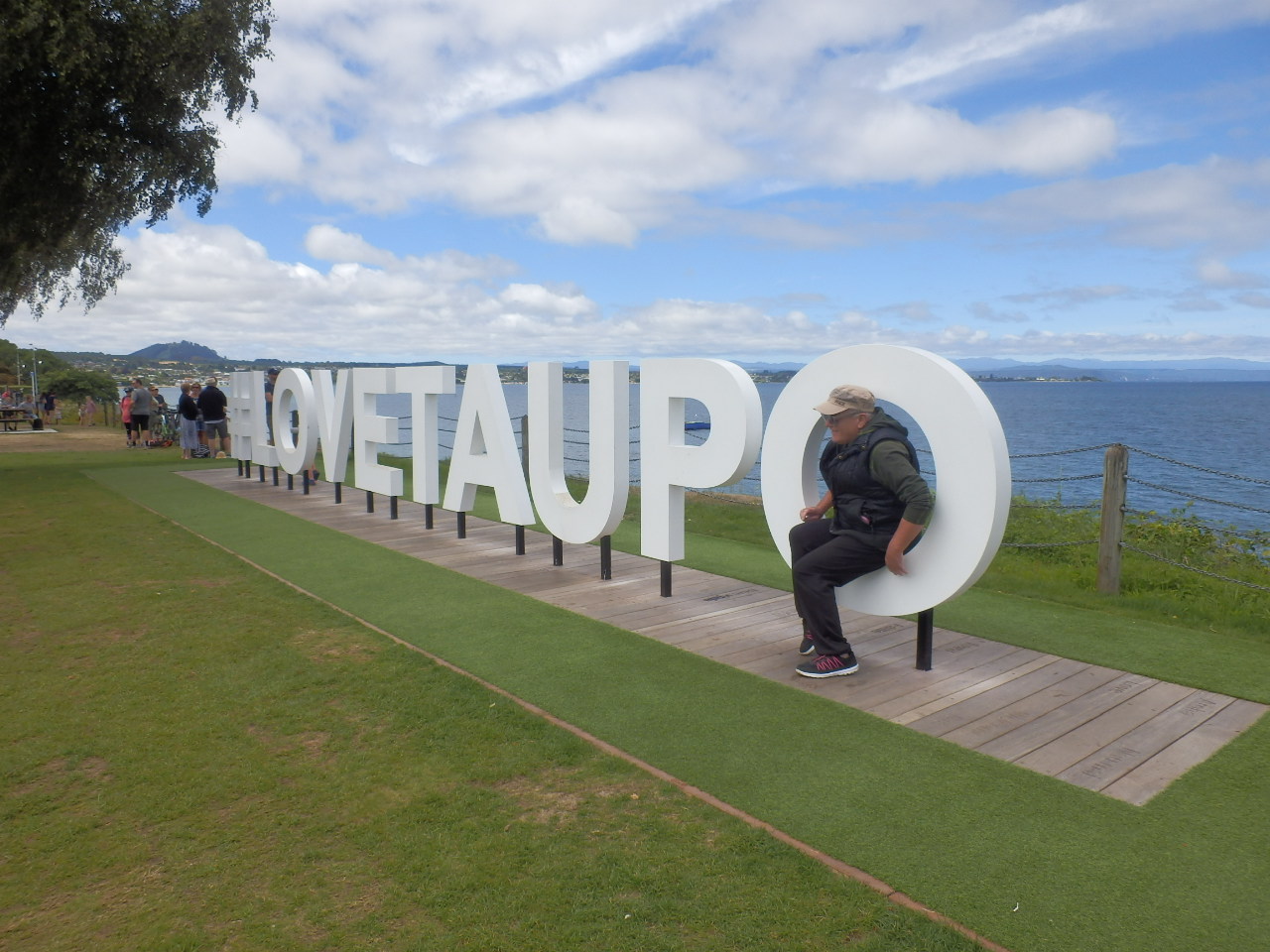 #LOVETAUPO
